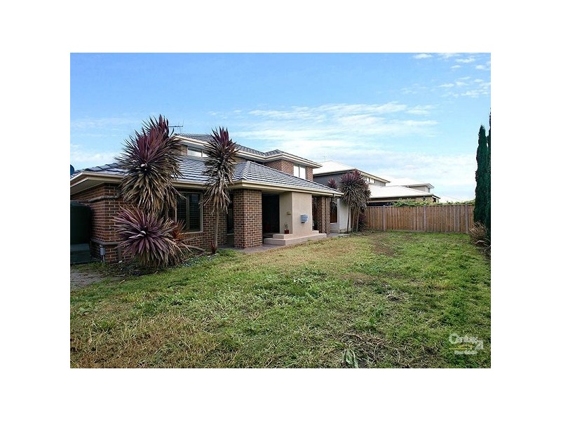 11 Moresby Court, Craigieburn VIC 3064