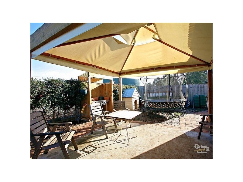 5 Mayfield Mews, Roxburgh Park VIC 3064