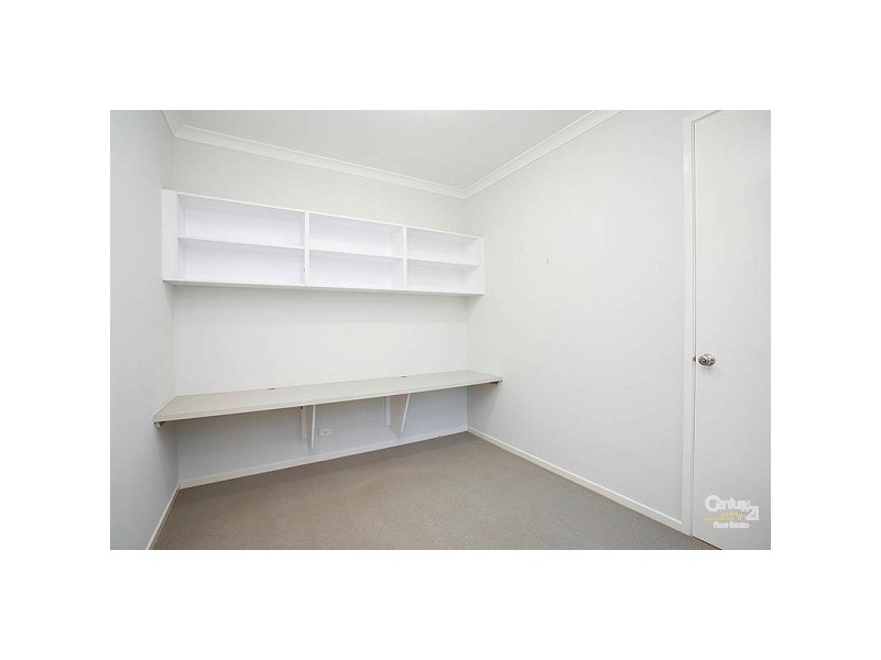 10 Aura Way, Craigieburn VIC 3064