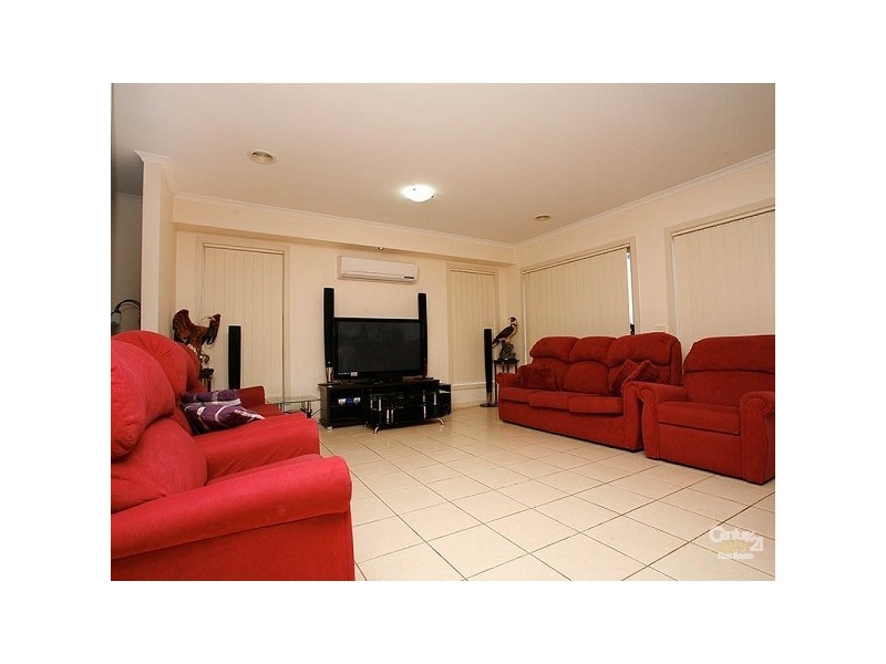 46 Axminster Drive, Craigieburn VIC 3064