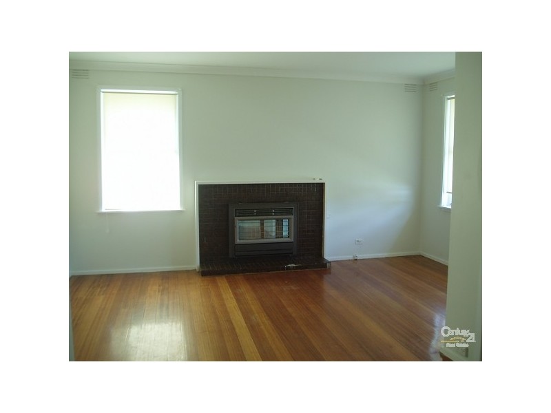 15 Romsey Crescent, Dallas VIC 3047