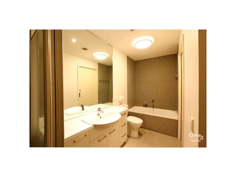 20/1609 Rakaia Way, Docklands VIC 3008