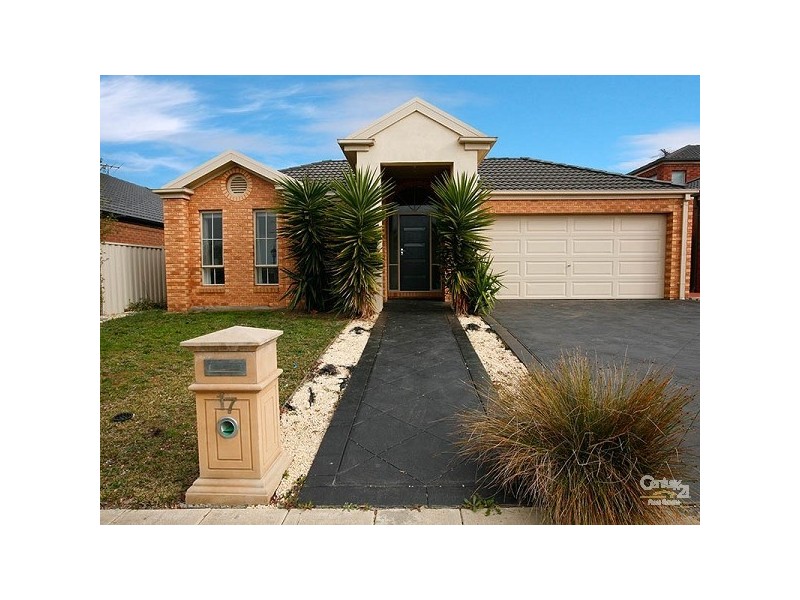 17 Golfview Drive, Craigieburn VIC 3064