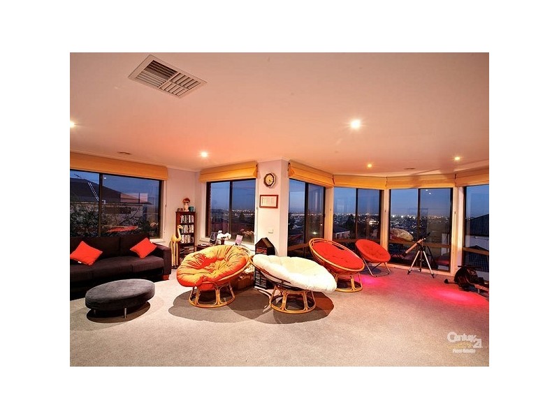 51 Excelsior Heights, Craigieburn VIC 3064