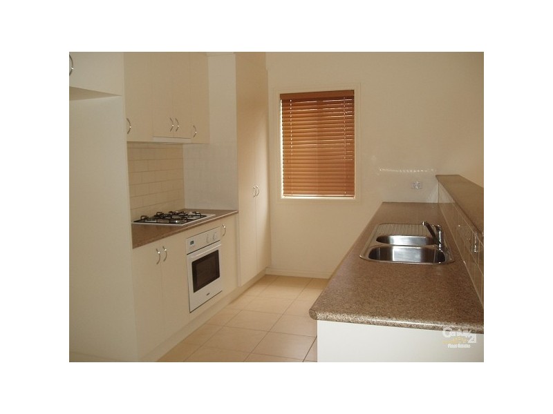 15 Oakville Place, Craigieburn VIC 3064