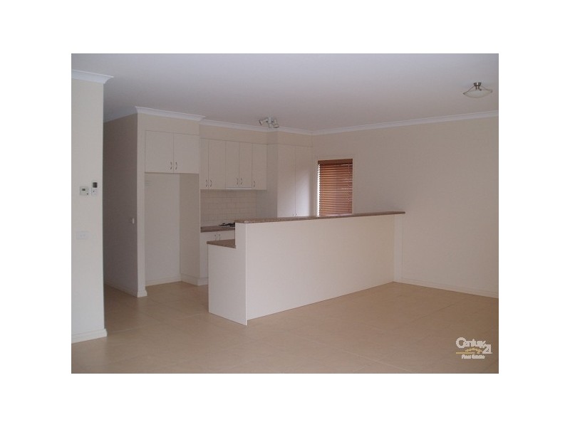 15 Oakville Place, Craigieburn VIC 3064