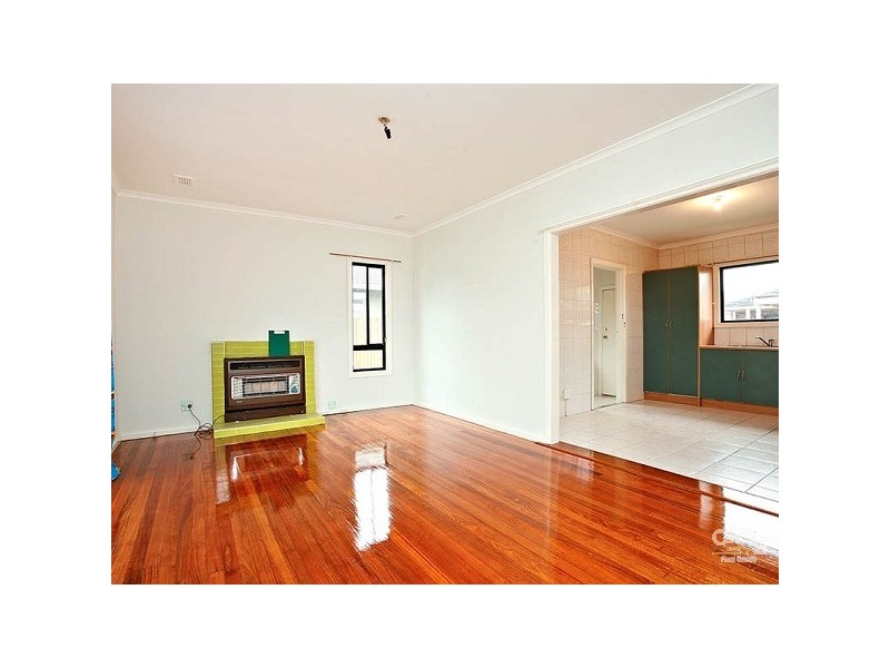 1/4 Warnock Street, Broadmeadows VIC 3047