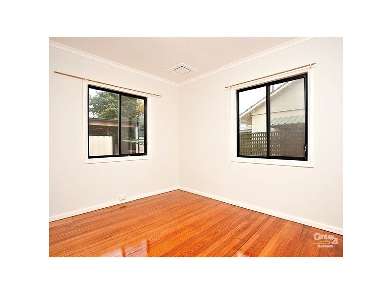 1/4 Warnock Street, Broadmeadows VIC 3047