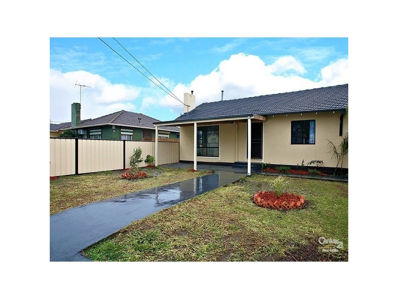 1/4 Warnock Street, Broadmeadows VIC 3047