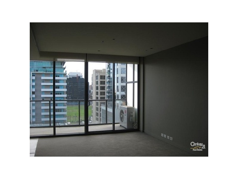 305/55 Queens Road, Melbourne VIC 3004