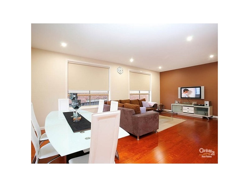 23 Lysterfield Drive, Greenvale VIC 3059