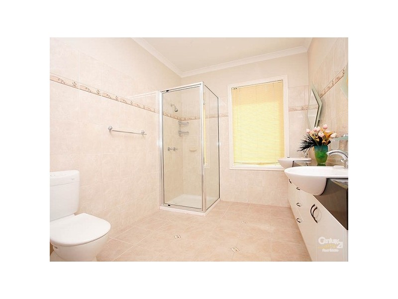 8 Grange Rise, Craigieburn VIC 3064