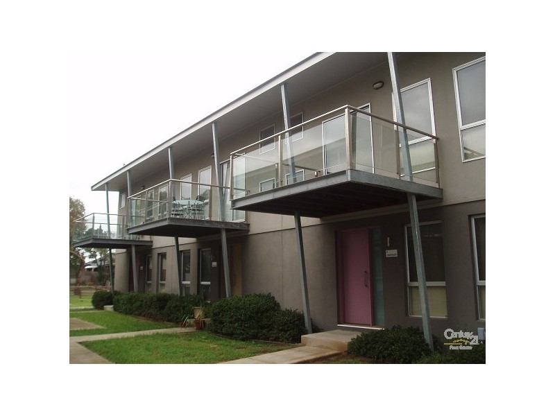 4/24 Noordenne Avenue, Seaholme VIC 3018