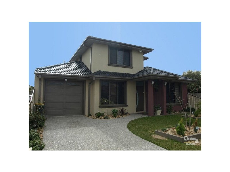 8 Finchley Avenue, Glenroy VIC 3046