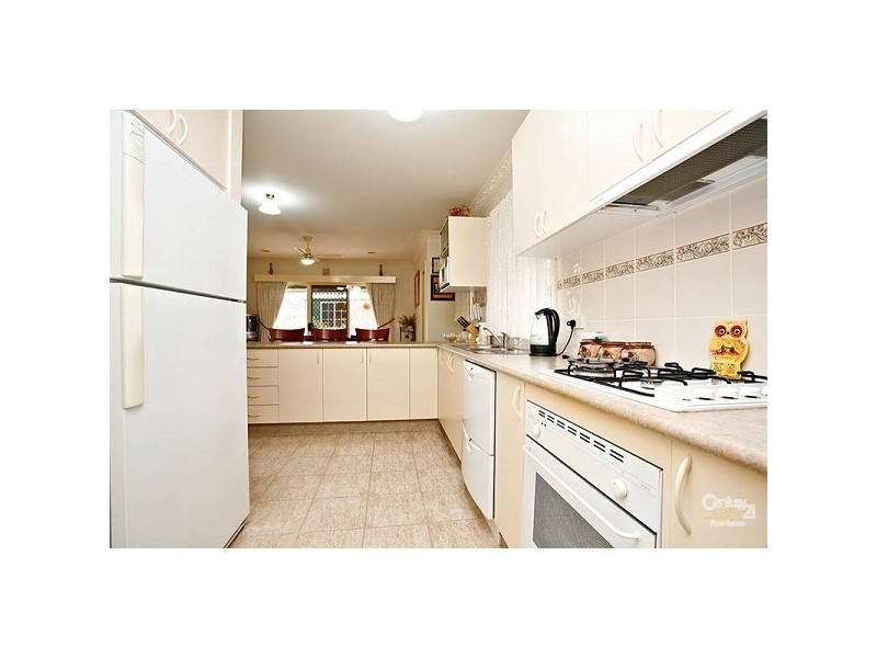 47 Almands Avenue, Roxburgh Park VIC 3064