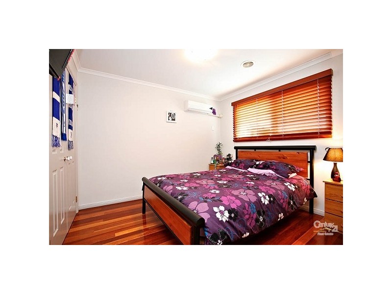 11 Meadowbank Lane, Craigieburn VIC 3064