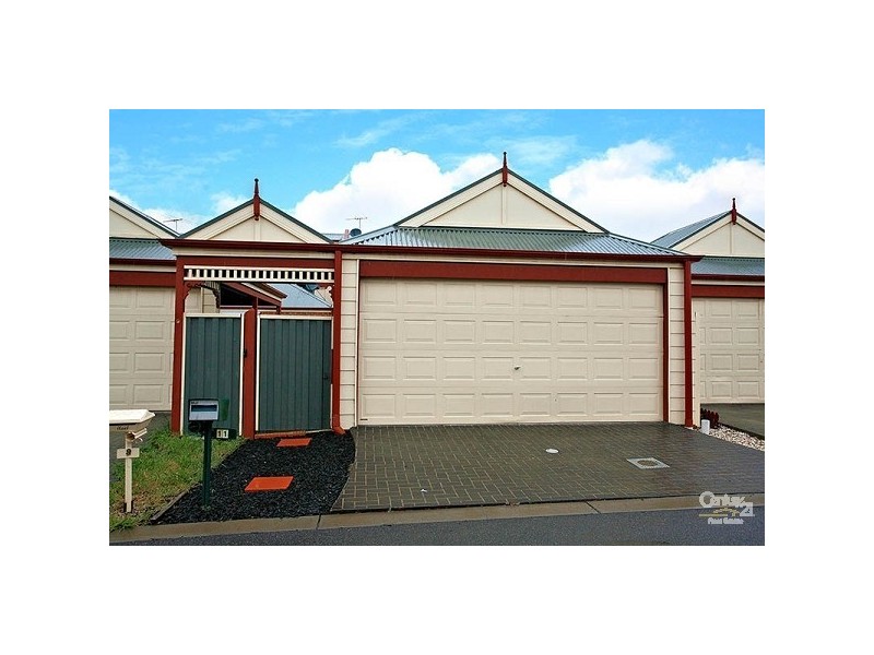 11 Meadowbank Lane, Craigieburn VIC 3064