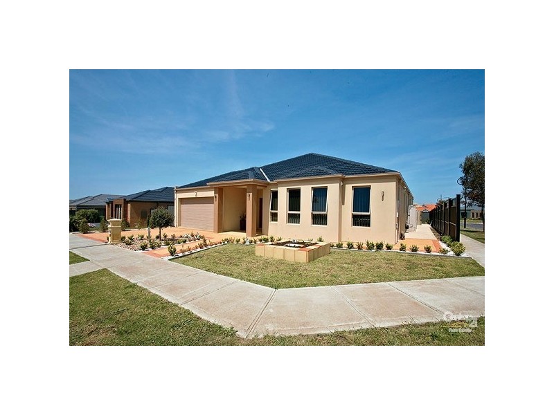 27 Serendip Crescent, Greenvale VIC 3059
