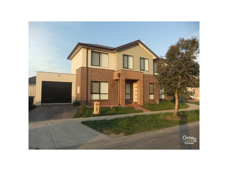 2 Ravenwood Way, Craigieburn VIC 3064