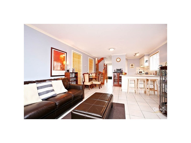 45 Almands Avenue, Roxburgh Park VIC 3064