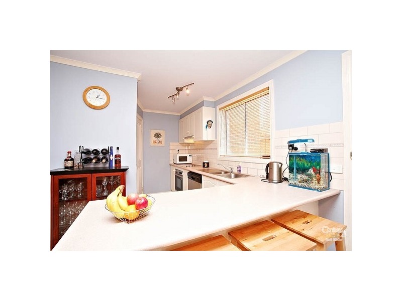 45 Almands Avenue, Roxburgh Park VIC 3064