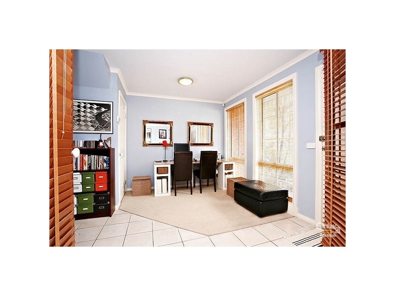 45 Almands Avenue, Roxburgh Park VIC 3064