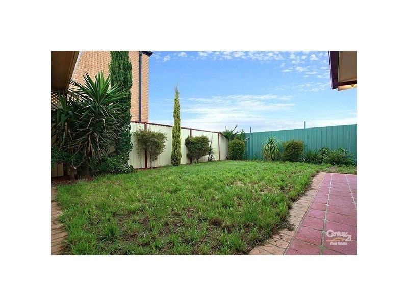 44 Rio Grande Drive, Roxburgh Park VIC 3064
