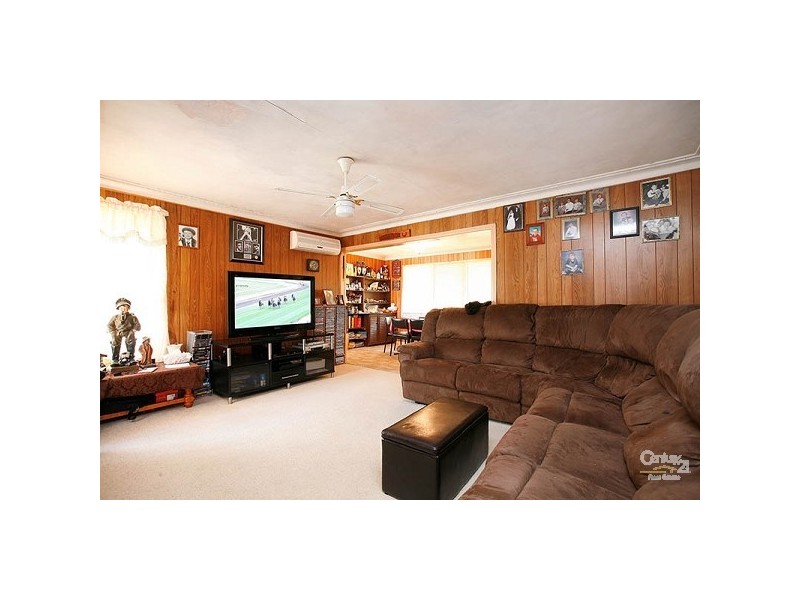 17 Ethel Street, Oak Park VIC 3046