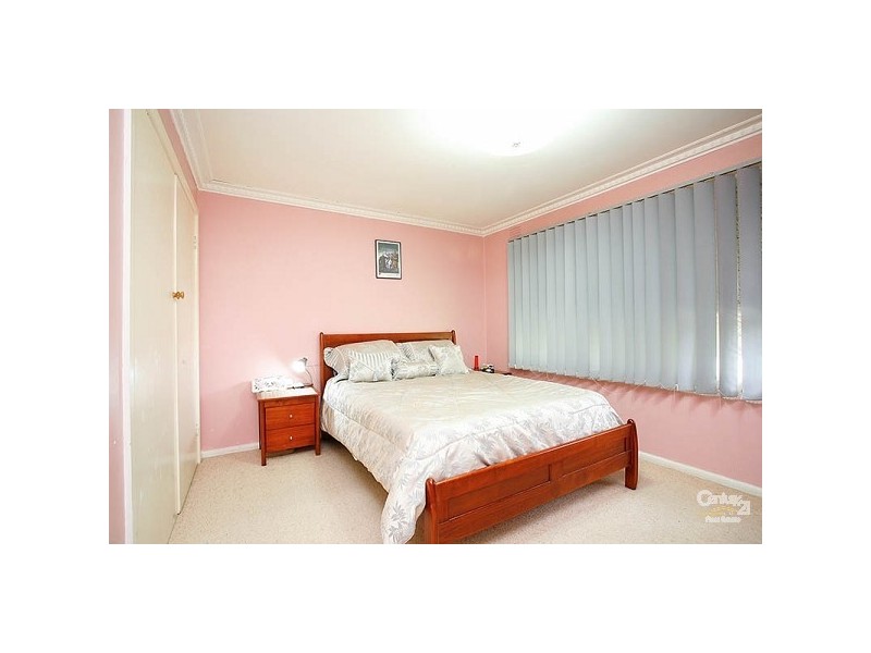 17 Ethel Street, Oak Park VIC 3046