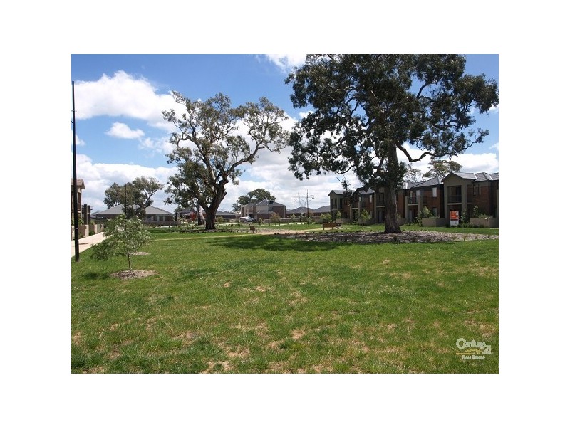 10 Helios Walk, Epping VIC 3076