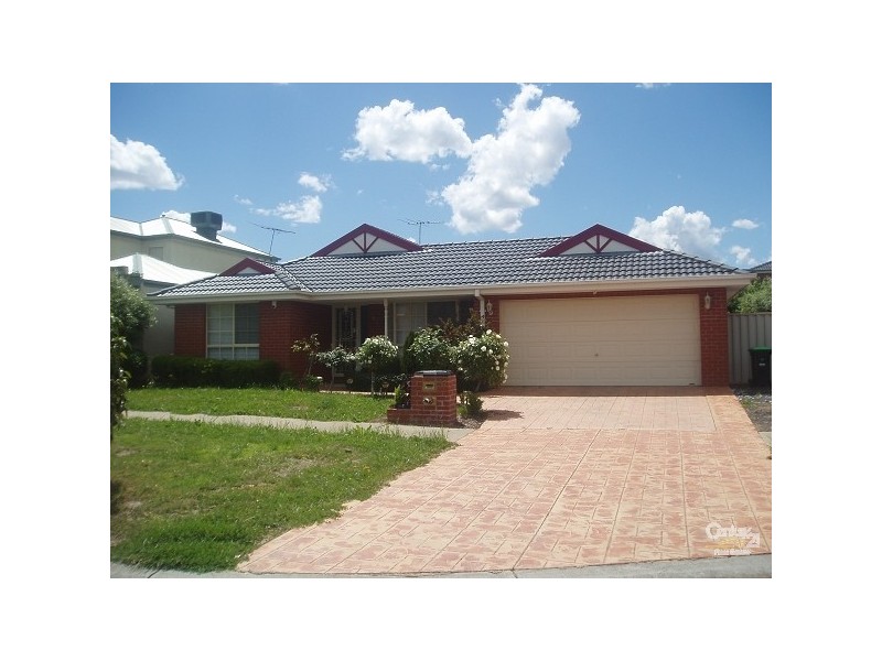 42 Parkin Avenue, Caroline Springs VIC 3023