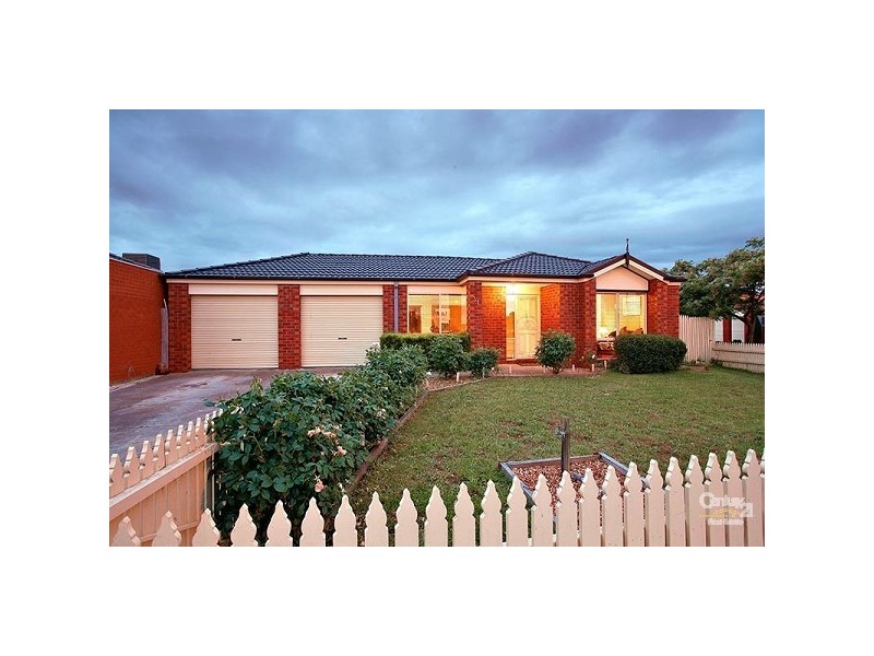 31 Marne Drive, Roxburgh Park VIC 3064