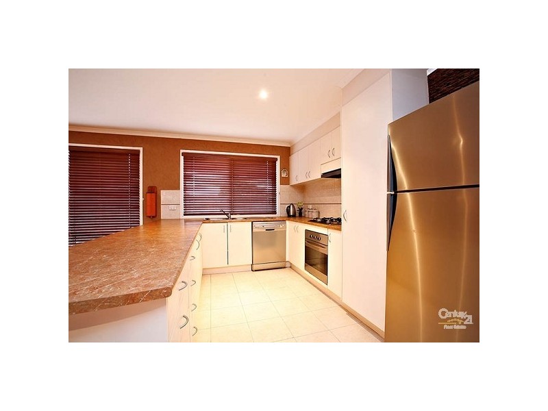 31 Marne Drive, Roxburgh Park VIC 3064