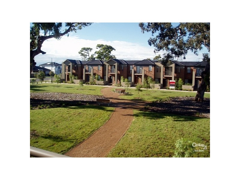 10 Helios Walk, Epping VIC 3076