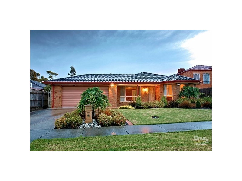 35 Paroo Avenue, Roxburgh Park VIC 3064