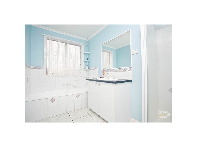 52 Rio Grande Drive, Roxburgh Park VIC 3064