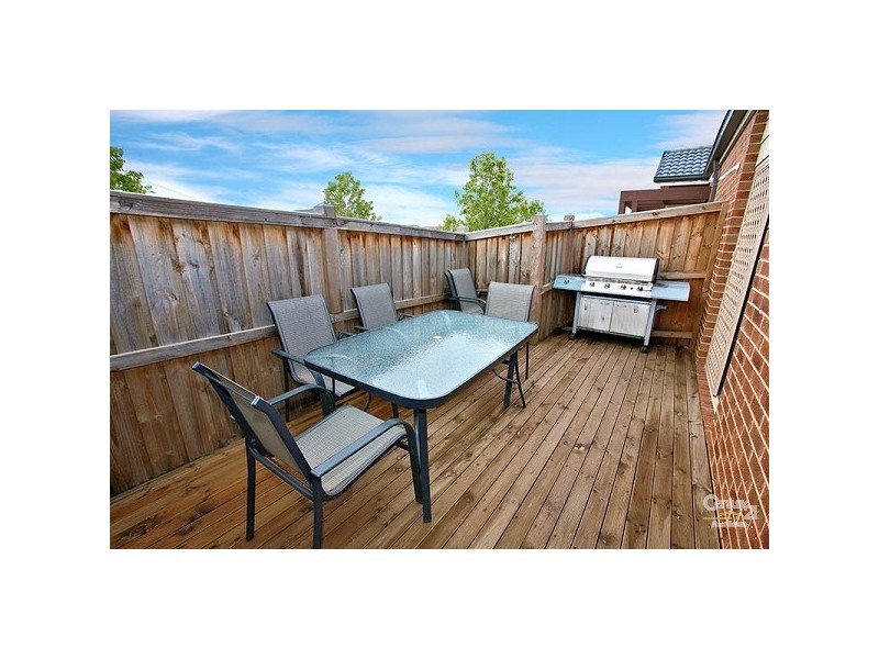 2  Meads Lane, Craigieburn VIC 3064