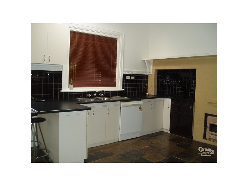 205 Essex Street, Footscray VIC 3011