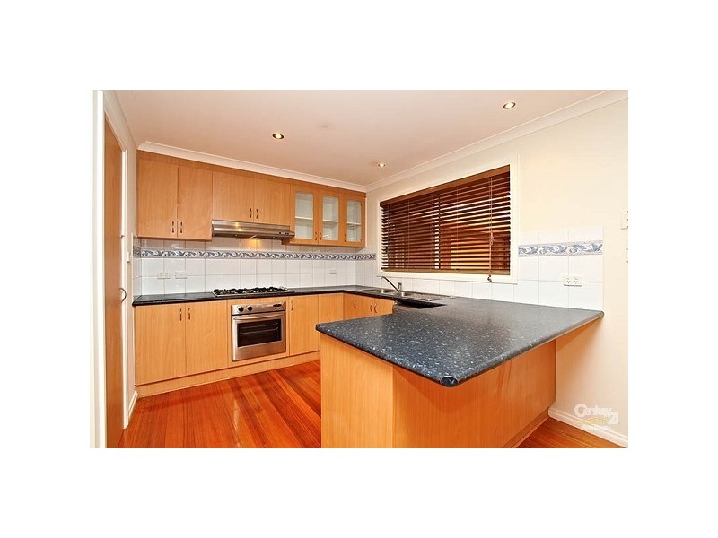 44 Rio Grande Drive, Roxburgh Park VIC 3064