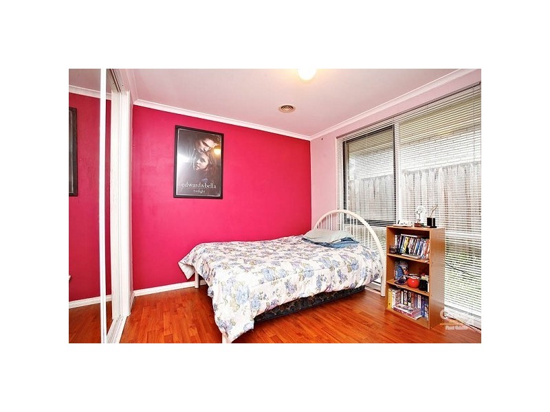70 Dianne Avenue, Craigieburn VIC 3064