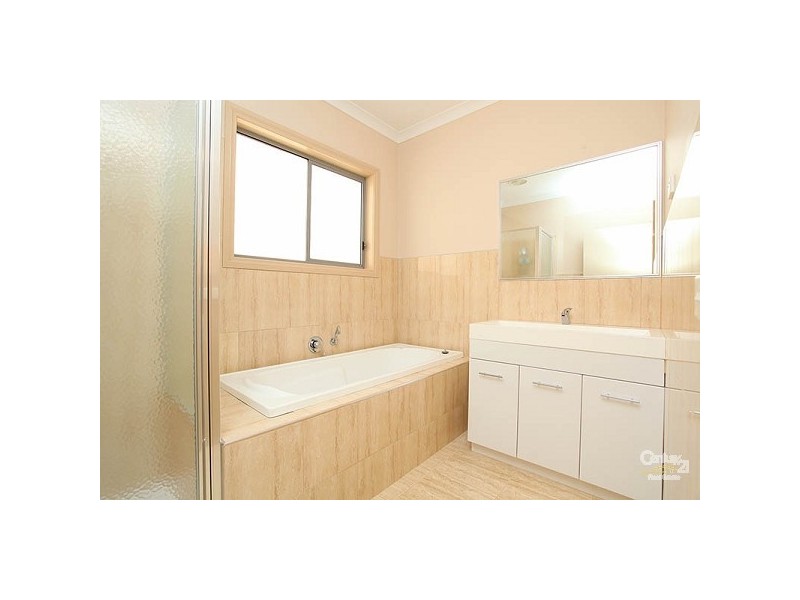 6 Densham Way, Craigieburn VIC 3064