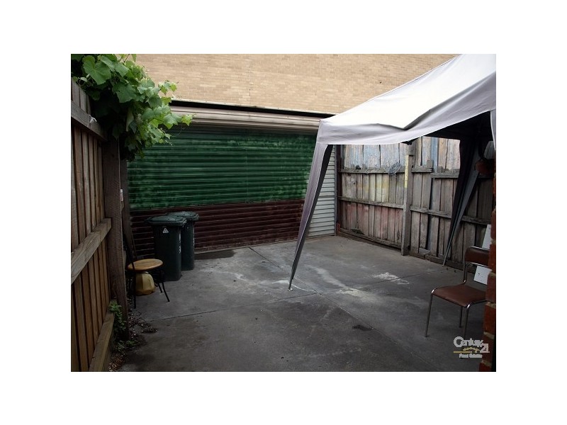 31 Sydney Road, Coburg VIC 3058