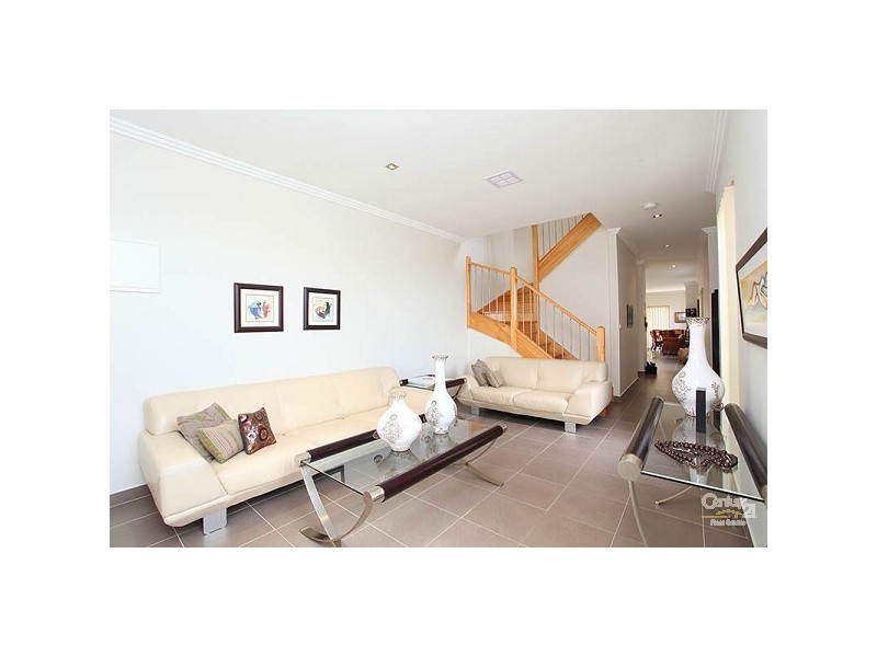 12/5 Korab Place, Roxburgh Park VIC 3064