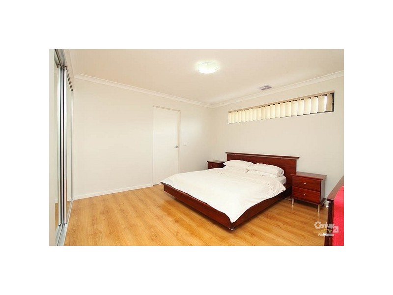 12/5 Korab Place, Roxburgh Park VIC 3064