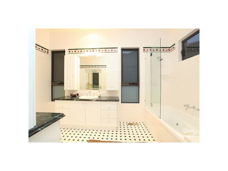 83 Parkside Rise, Craigieburn VIC 3064