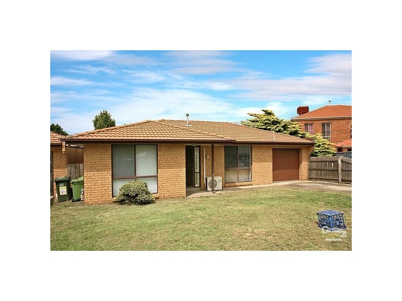 1/10 Paltara Close, Meadow Heights VIC 3048