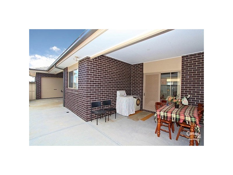 29 Hampton Street, Craigieburn VIC 3064