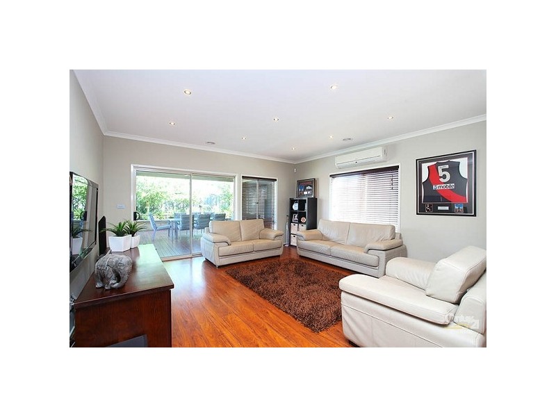 40 Northumberland Circuit, Craigieburn VIC 3064