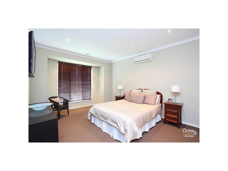 40 Northumberland Circuit, Craigieburn VIC 3064