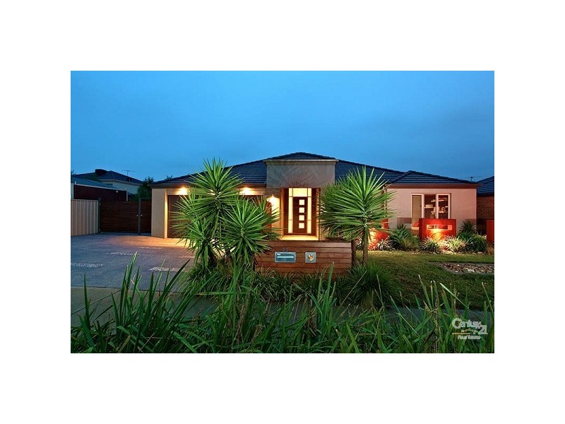 38 Hamilton Hume Parade, Craigieburn VIC 3064